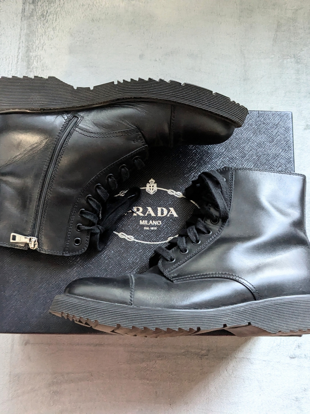 Prada Black Leather Men's Combat Boots US 9.5 Side Zip